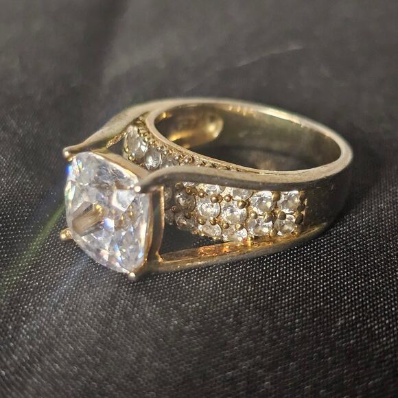 JTV Cushion Cut CZ | Gold Plated Sterling Silver Pavé Band Ring | Size 8 - Picture 4 of 10